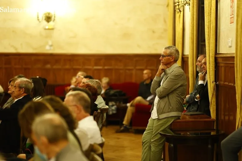 Presentación del libro de Jesús Málaga en El Casino
