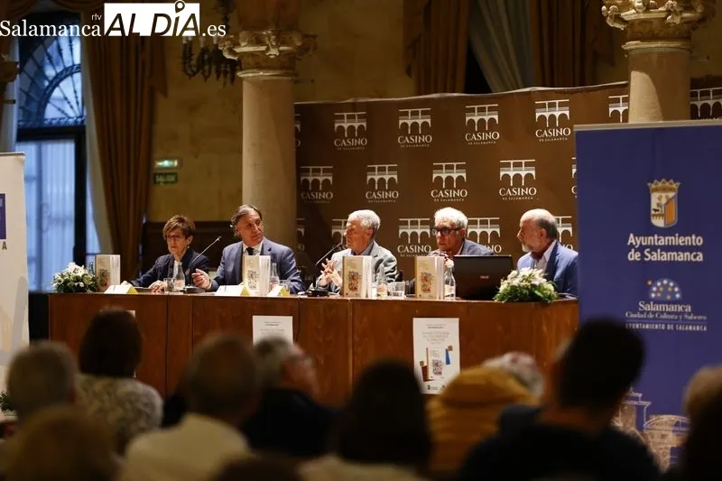 Presentación del libro de Jesús Málaga en El Casino