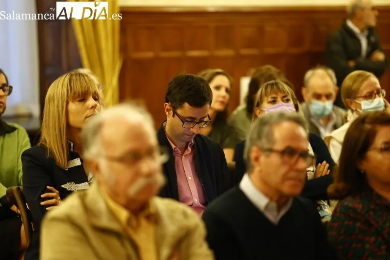 Presentación del libro de Jesús Málaga en El Casino