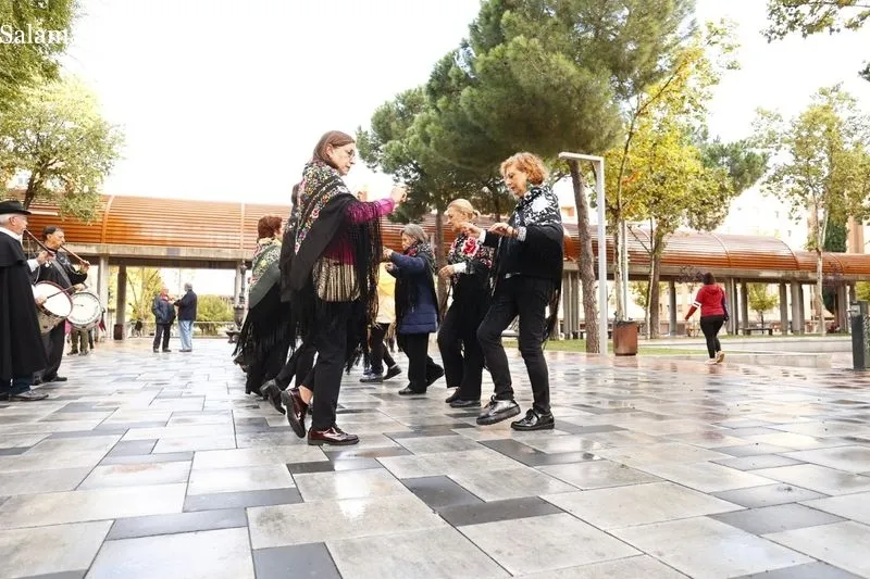 Bailes charros en la Plaza Barcelona