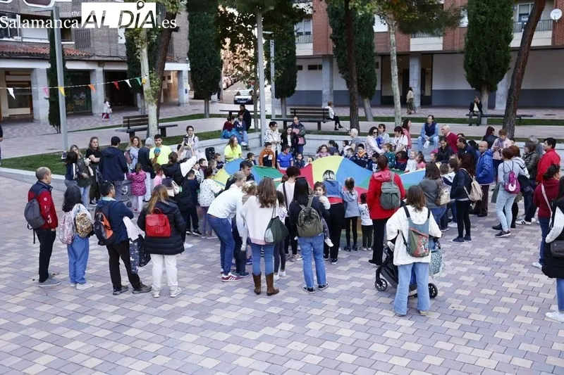 Actividades infantiles en la Plaza Barcelona 