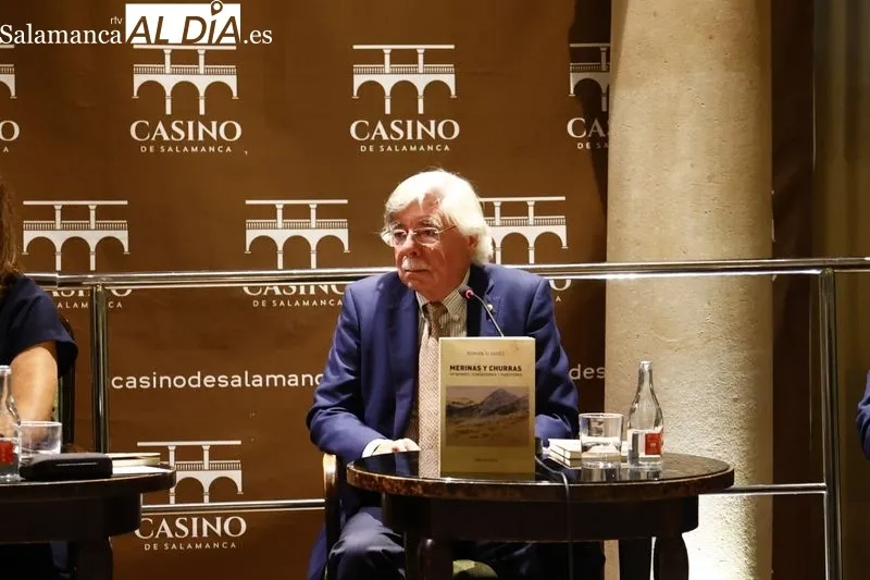 Presentación en el Casino de 'Merinas y churras', de Román Álvarez