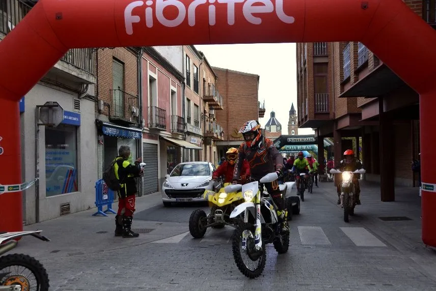 La Plaza de España acogía la VIII Quedada BTT Ciudad de Peñaranda