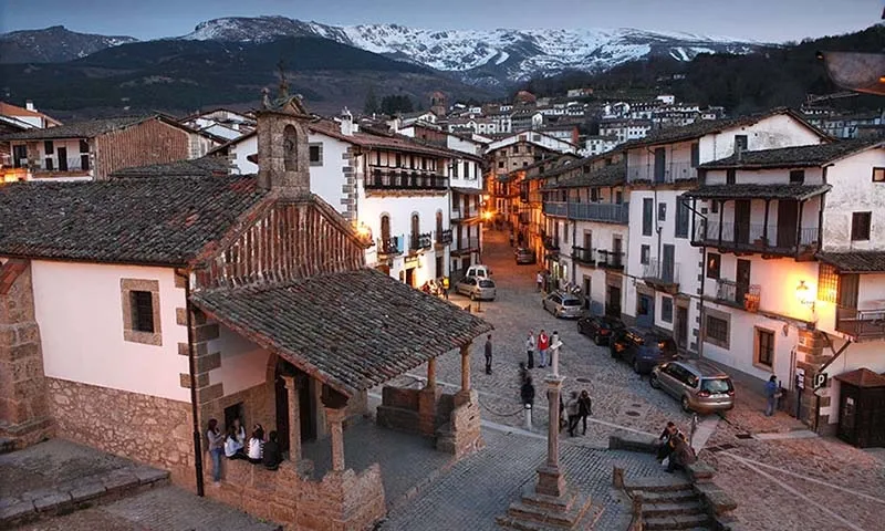 Foto 3 - Finaliza la mejora en varias calles de Candelario