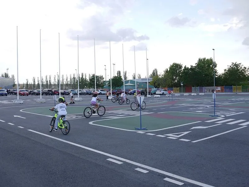 Foto 3 - La bicicleta, protagonista de la jornada en Carbajosa de la Sagrada