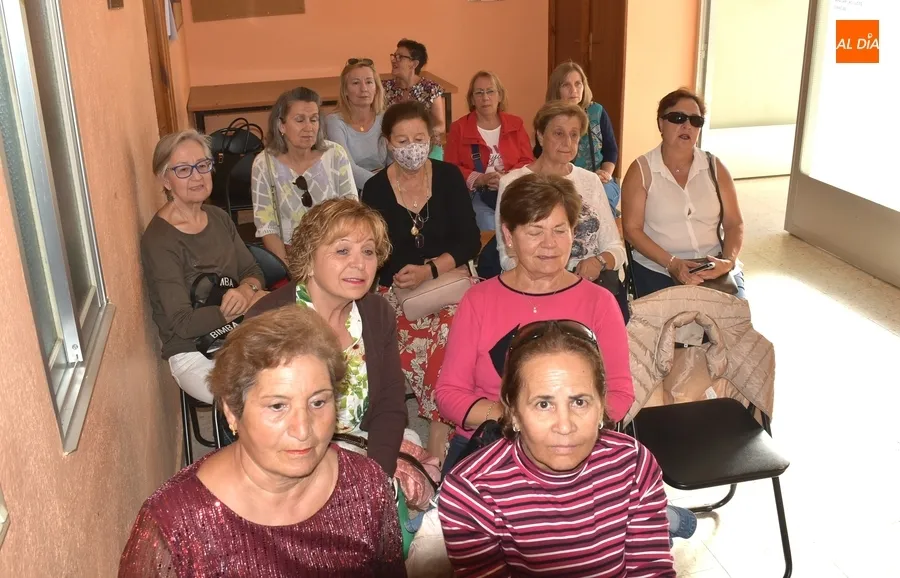 Foto 3 - Amanecer inaugura el nuevo curso esperando poder incorporar m&aacute;s actividades
