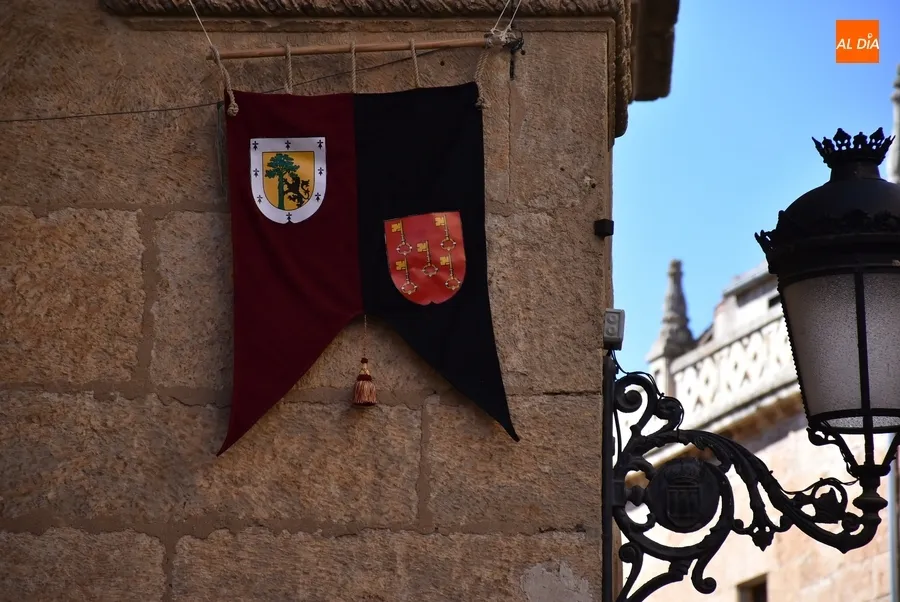 Foto 5 - Mir&oacute;briga termina de engalanarse para el esperado regreso de la Feria Medieval