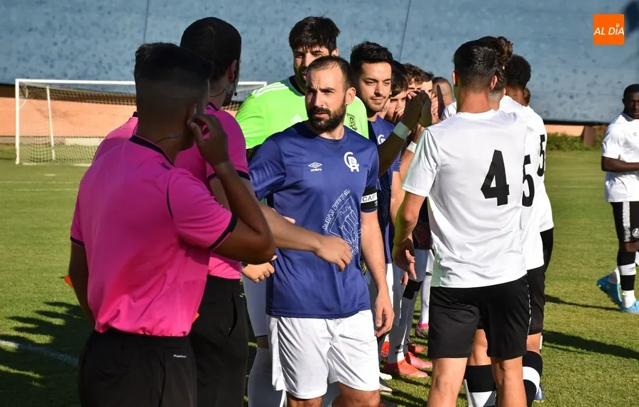 Foto 3 - El Ciudad Rodrigo encaja una enga&ntilde;osa manita ante el Salamanca CF UDS tras 70&rsquo; de igualdad