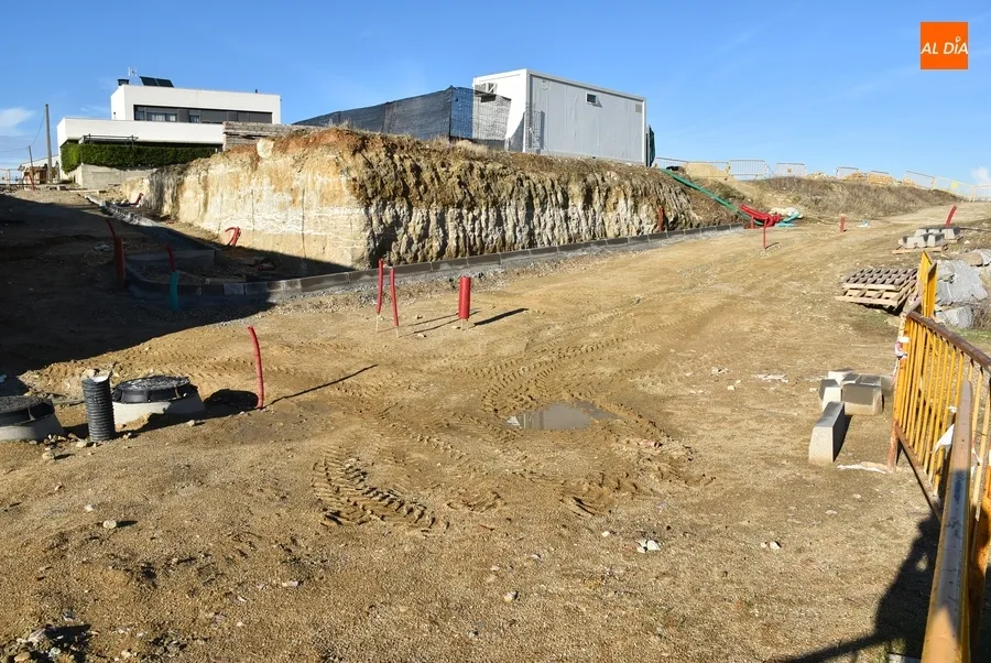 Foto 7 - Los vecinos de la calle Canteras abonan entre 1.418&euro; y 16.404,96&euro; por la 1&ordf; fase de la urbanizaci&oacute;n
