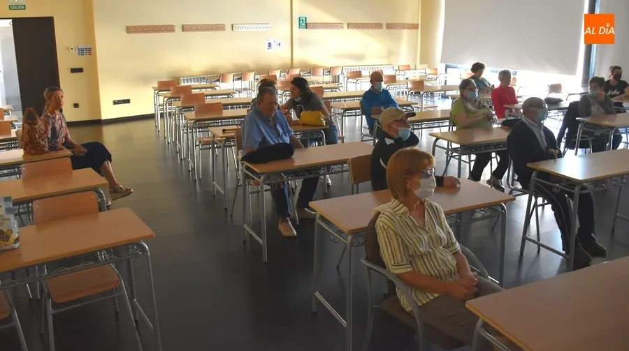 Foto 6 - AFAD inicia con un cinef&oacute;rum sus actos por el D&iacute;a Mundial del Alzheimer