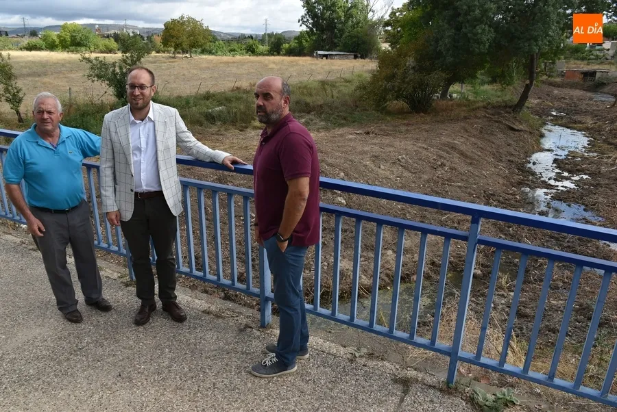 Foto 4 - La Confederaci&oacute;n adecenta tambi&eacute;n el Regato San Giraldo