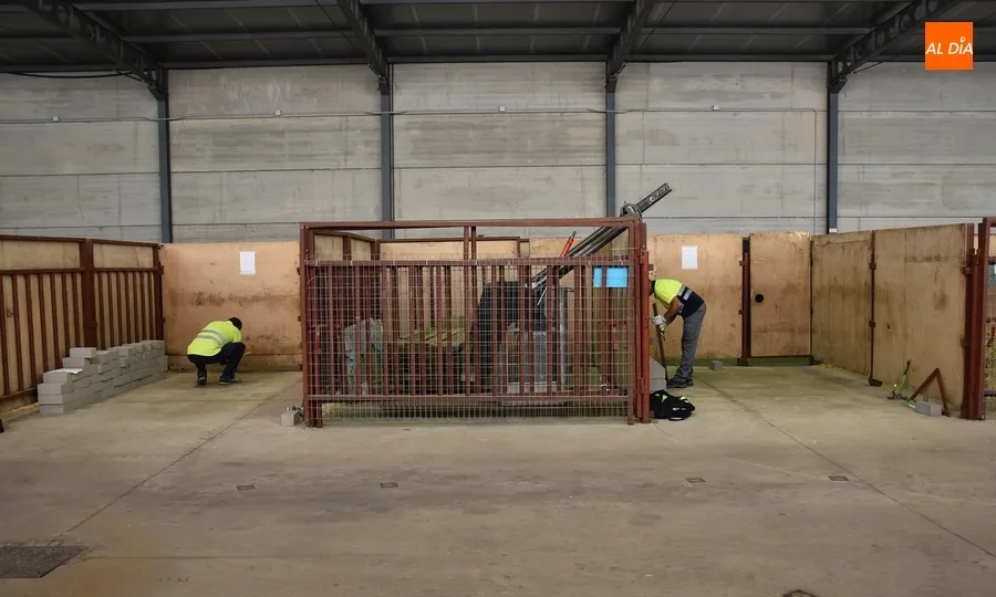 Foto 7 - Los boxes de la nave de ferias acogen el &uacute;ltimo ejercicio de la oposici&oacute;n de Oficial de 1&ordf;