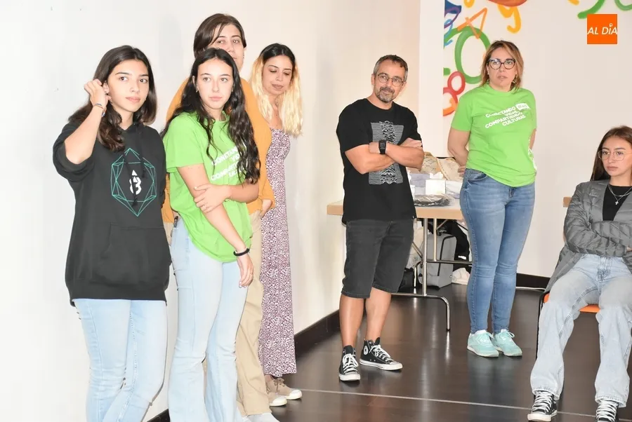 Foto 4 - AFS re&uacute;ne a las j&oacute;venes y sus familias que est&aacute;n bajo su tutela este curso