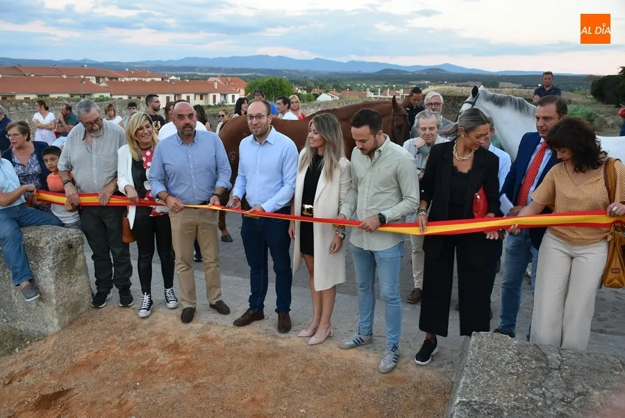 Foto 2 - Inaugurada la Feria del Caballo 2022, que se consolida en el centro de la ciudad