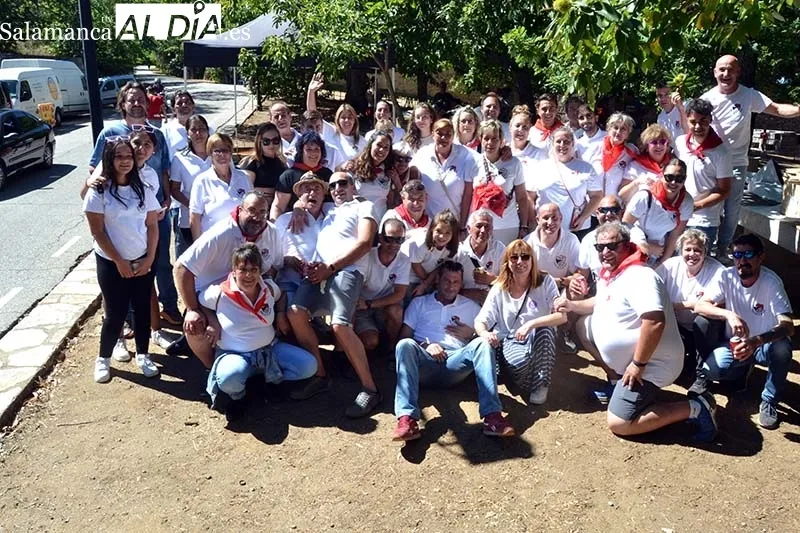Foto 5 - Las pe&ntilde;as de B&eacute;jar protagonizan el pen&uacute;ltimo d&iacute;a de fiestas