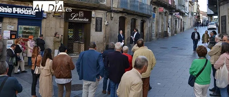 Foto 10 - El PSOE de B&eacute;jar recuerda el esp&iacute;ritu de la revoluci&oacute;n