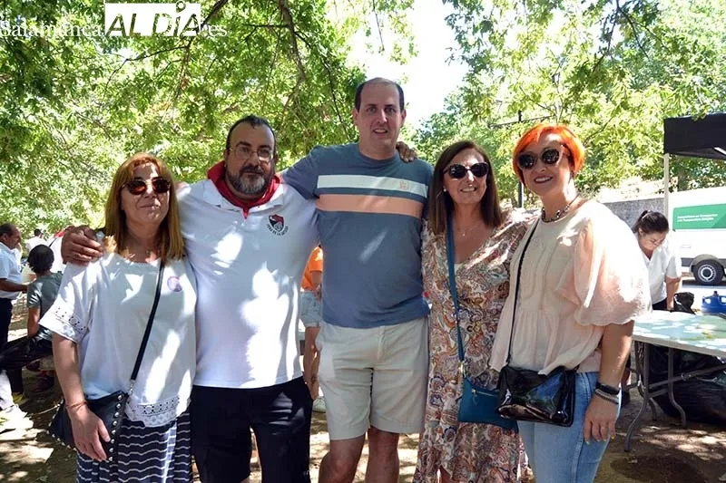 Foto 7 - Las pe&ntilde;as de B&eacute;jar protagonizan el pen&uacute;ltimo d&iacute;a de fiestas
