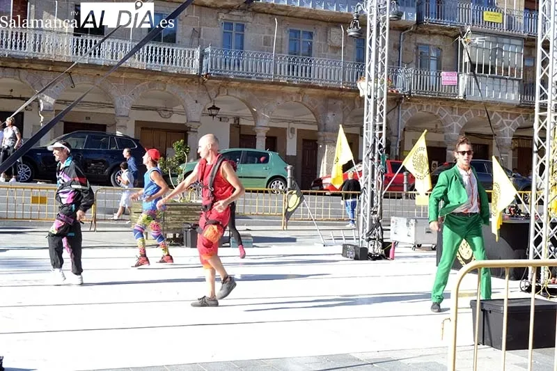 Foto 7 - B&eacute;jar se suma a salvar a &ldquo;los temazos&rdquo;