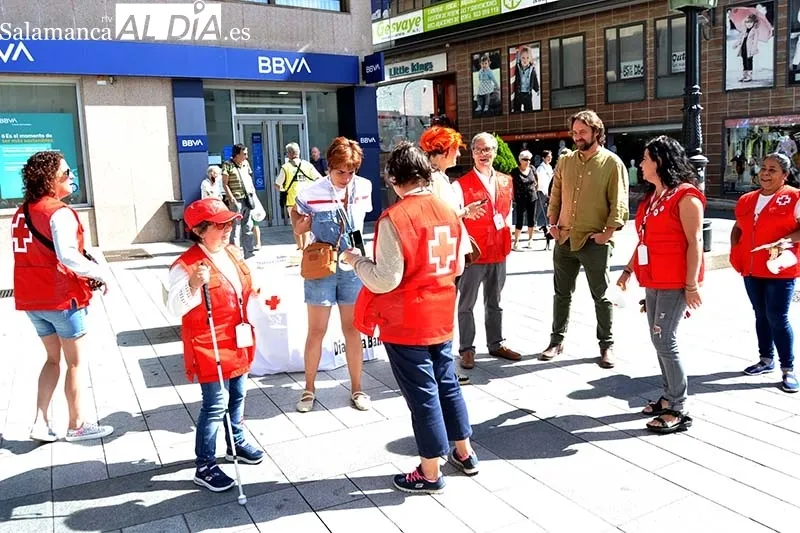 Foto 6 - B&eacute;jar celebra, tras dos a&ntilde;os de ausencia, el D&iacute;a de la Banderita