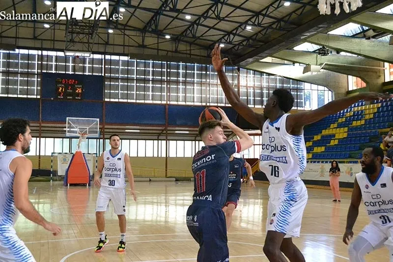 Foto 12 - Baloncesto de altos vuelos en B&eacute;jar