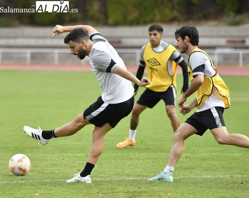 Entrenamiento del Salamanca UDS, este lunes, en las Pistas, tras el triunfo en Palencia del domingo