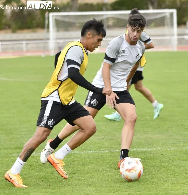 Entrenamiento del Salamanca UDS, este lunes, en las Pistas, tras el triunfo en Palencia del domingo