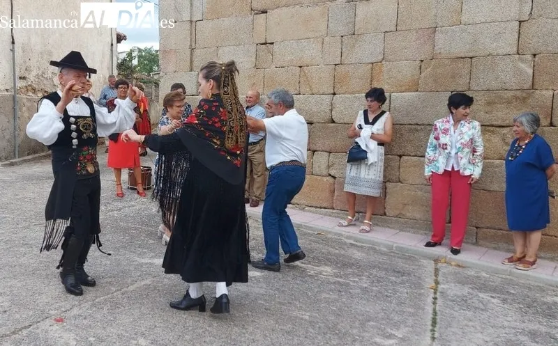 Fiesta de las Madrinas en Saldeana