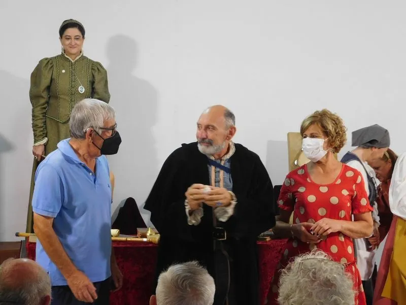 Montaje teatral “Buscando a Nebrija” de Denis Rafter en Forfoleda