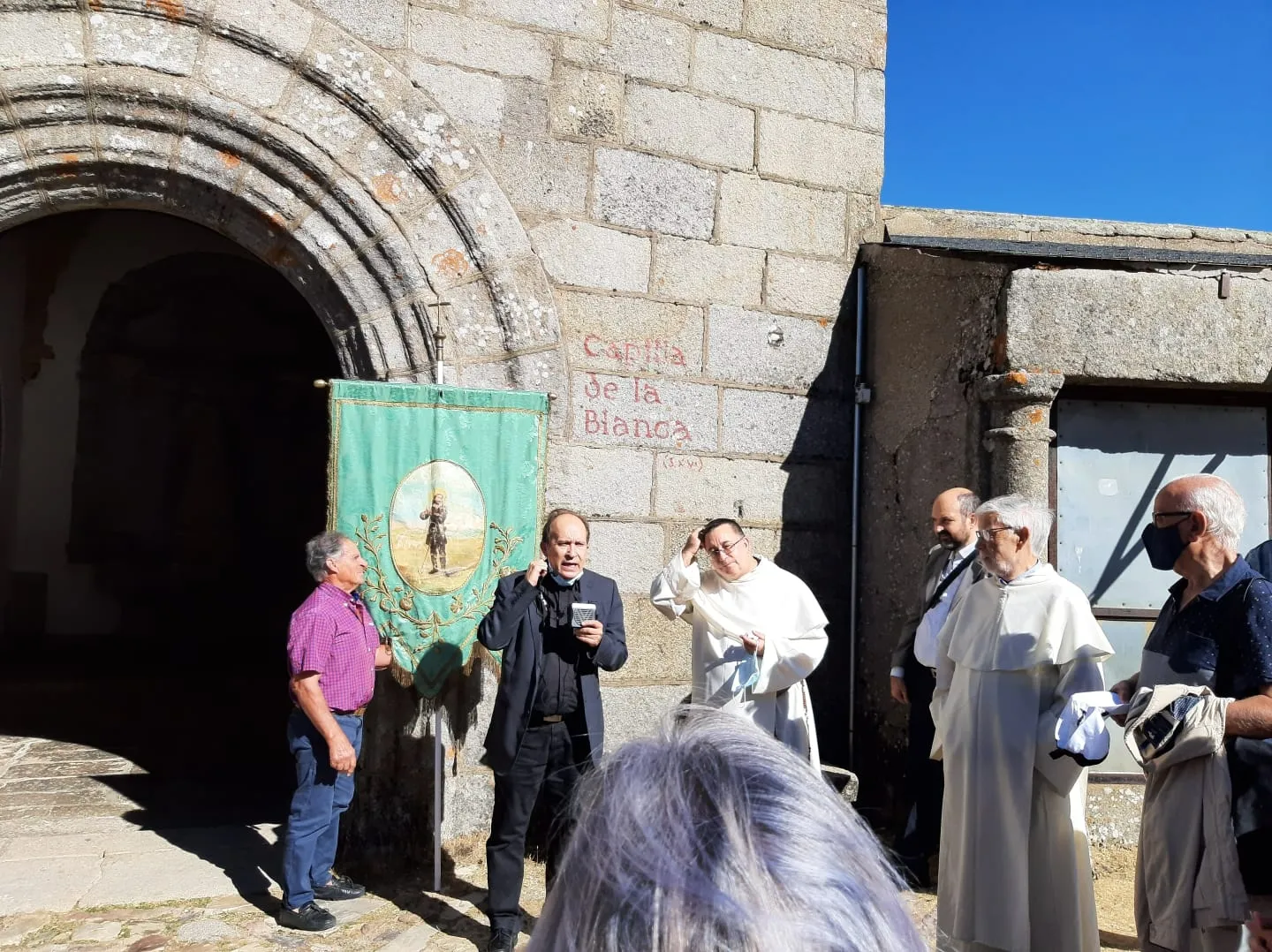 Foto 11 - La Parroquia de San Andr&eacute;s peregrina al Santuario de la Pe&ntilde;a de Francia