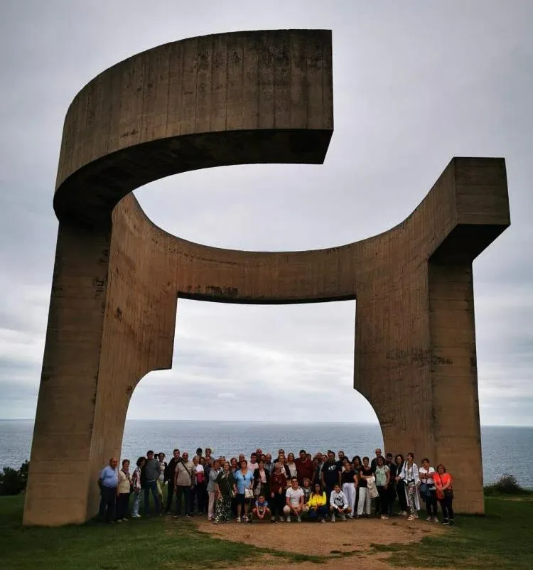 Foto 4 - La AVV del Barrio Nuevo disfruta de un viaje por Asturias 