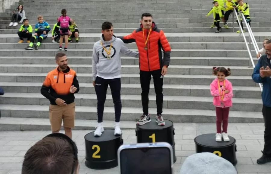 Foto 2 - Destacada actuaci&oacute;n de los ciclistas mirobrigenses en el VII Crit&eacute;rium Mois&eacute;s Due&ntilde;as de B&eacute;jar