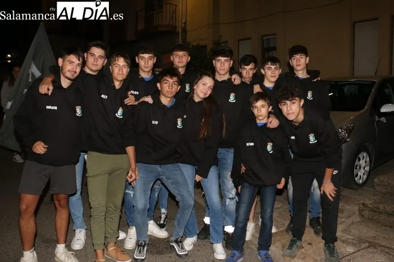 Divertido y bonito pregón del párroco Miguel Ángel García para dar el pistoletazo de salida a la fiestas de Mieza / CORRAL 
