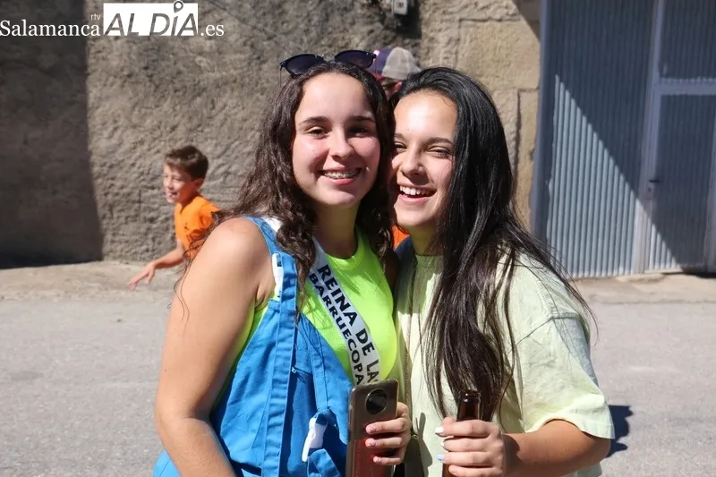 Primer encierro de las fiestas de Barruecopardo con cuatro novillos de Valrubio y Valdeflores / CORRAL
