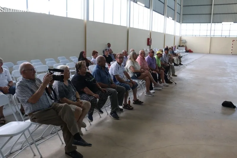 Emocionante partido de pelota en Villaseco de los Reyes / CORRAL