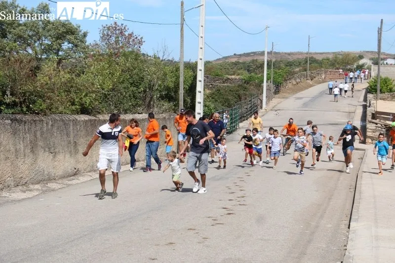 Encierro a caballo en las fiestas de Barruecopardo