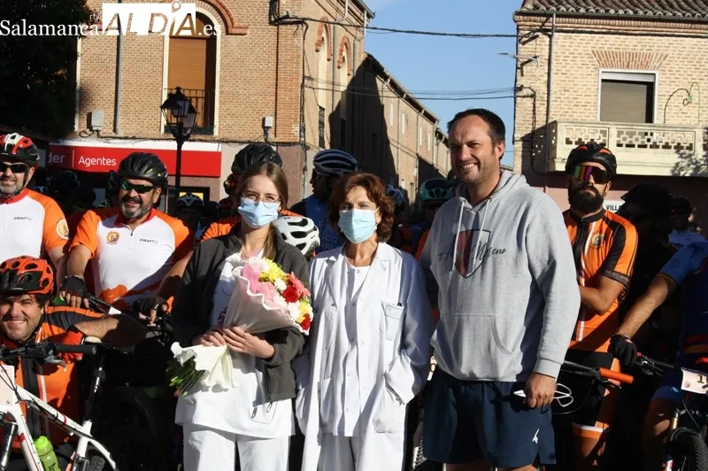 Foto 5 - &Eacute;xito de participaci&oacute;n para una emotiva IX KDD BTT Ruta de la Piedra de Cantalapiedra