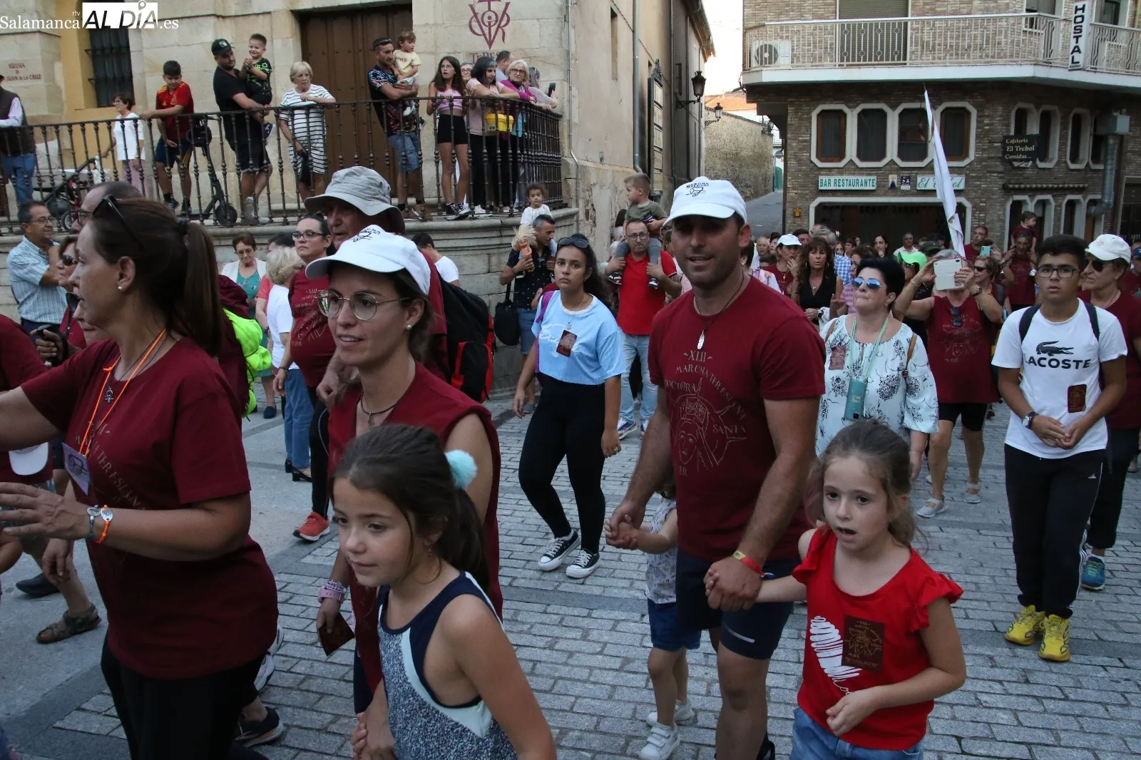 Foto 15 - La Marcha Teresiana impregna de alegr&iacute;a y sentimientos las calles de Alba