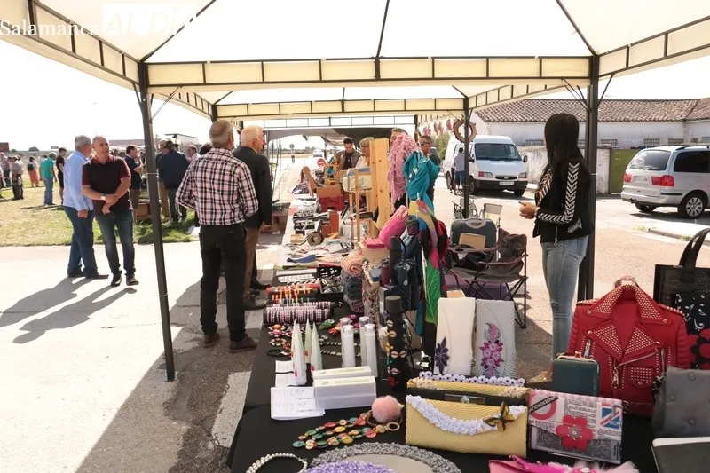 Feria Canina, de Artesanía y Alimentación en Villar de Peralonso  /  CORRAL