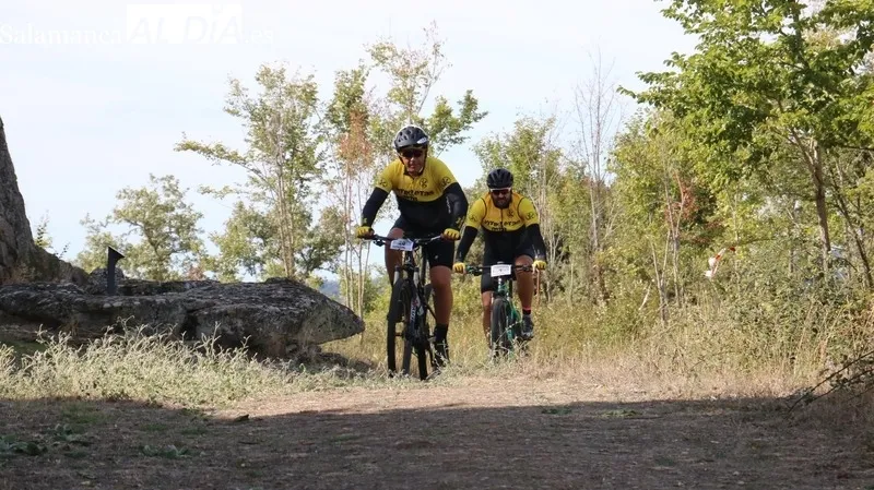 La Vitibike Race 22 ha contado con la participación de más de 60 corredores / CORRAL