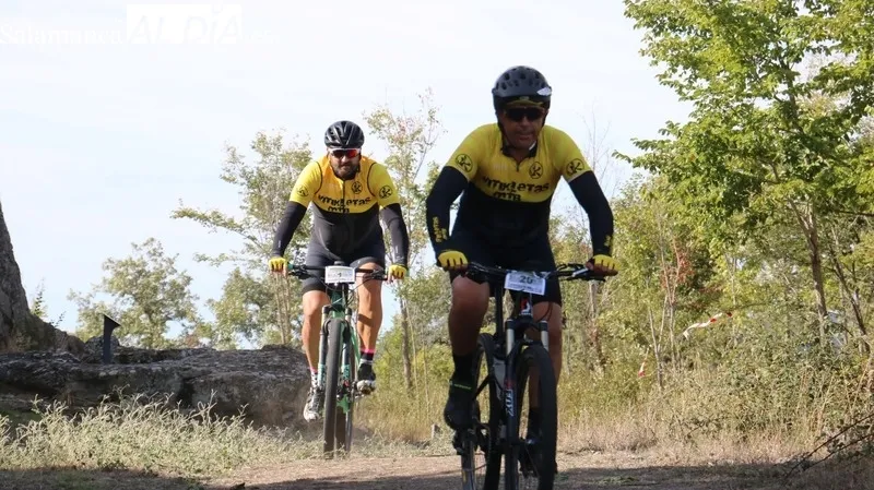 La Vitibike Race 22 ha contado con la participación de más de 60 corredores / CORRAL