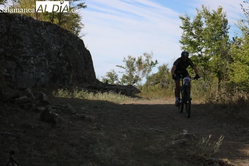 La Vitibike Race 22 ha contado con la participación de más de 60 corredores / CORRAL