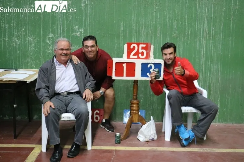 Competido torneo de frontenis en Vitigudino, campoenato en el que participaron 16 parejas procedentes de distintos puntos de Castilla y León / CORRAL