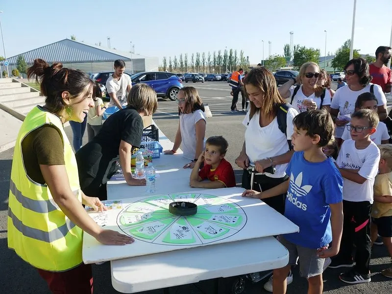 Foto 2 - Karts y ruleta de la suerte en la Semana de la Movilidad en Carbajosa