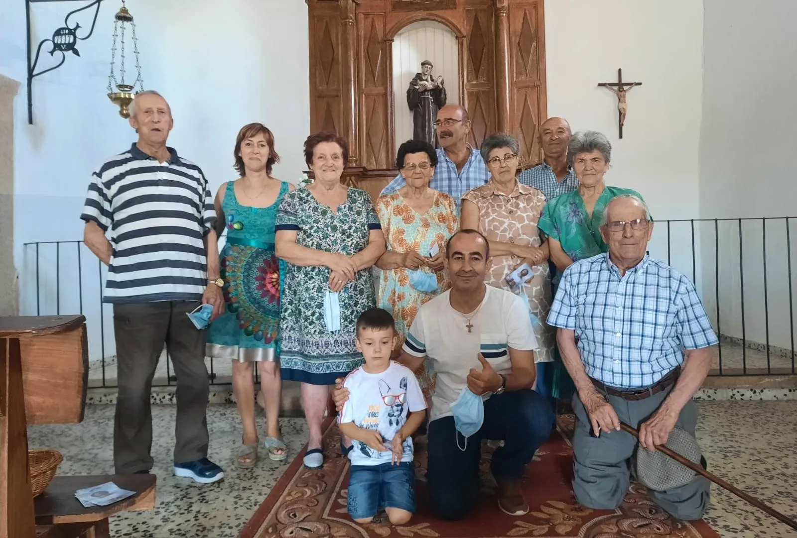 Foto 5 - Emotiva despedida de Gabriel &Aacute;ngel Cid de sus parroquias del Campo Charro