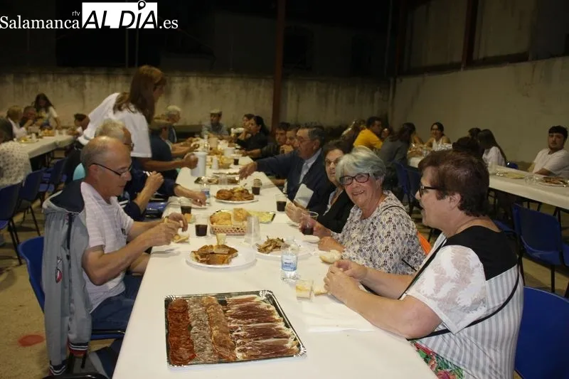 Este viernes continuaban las fiestas en Fuenteliante con una pancetada