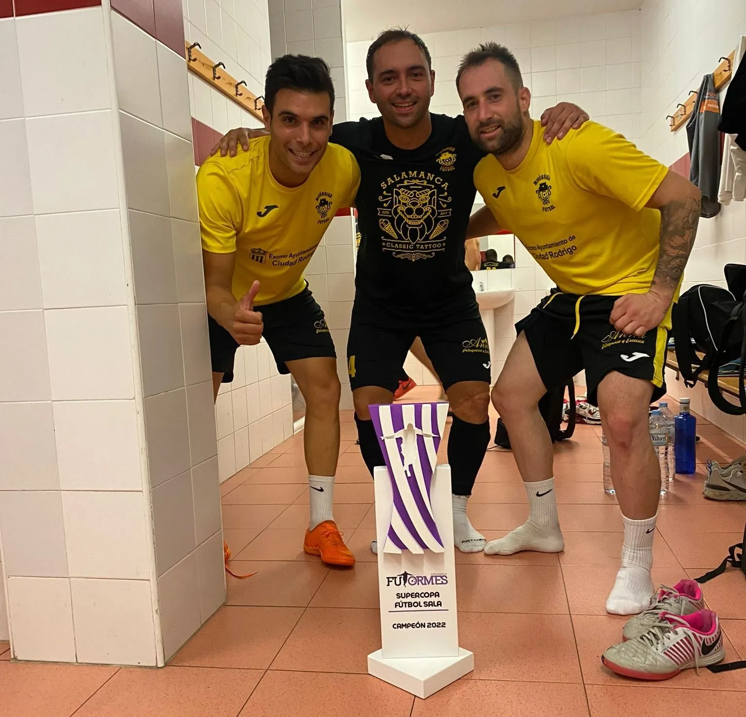 Foto 2 - El Mir&oacute;briga Futsal conquista la Supercopa Futormes