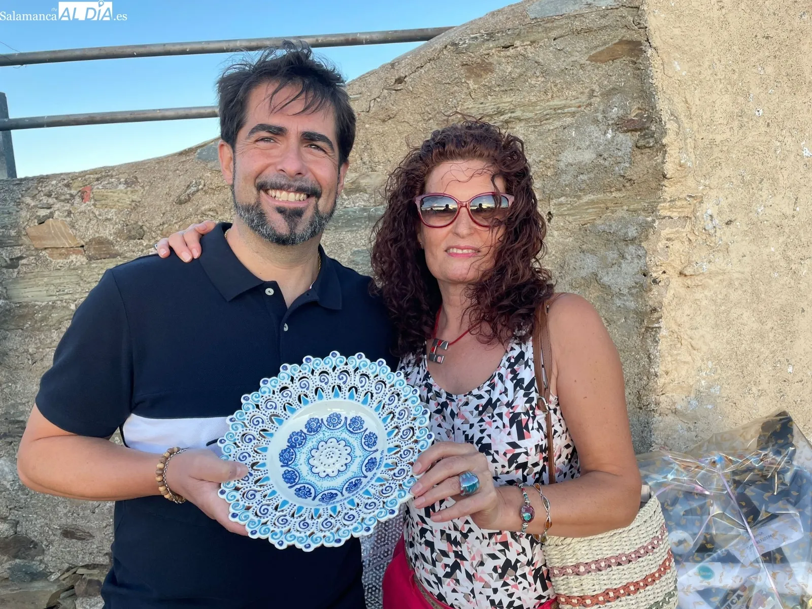 Foto 2 - Fieles a la Virgen de Otero y a su tradicional romer&iacute;a de las sand&iacute;as