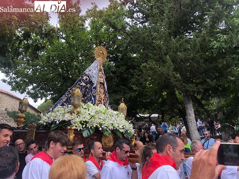 La Virgen del Casta&ntilde;ar bendice a B&eacute;jar y Comarca arropada por sus vecinos
