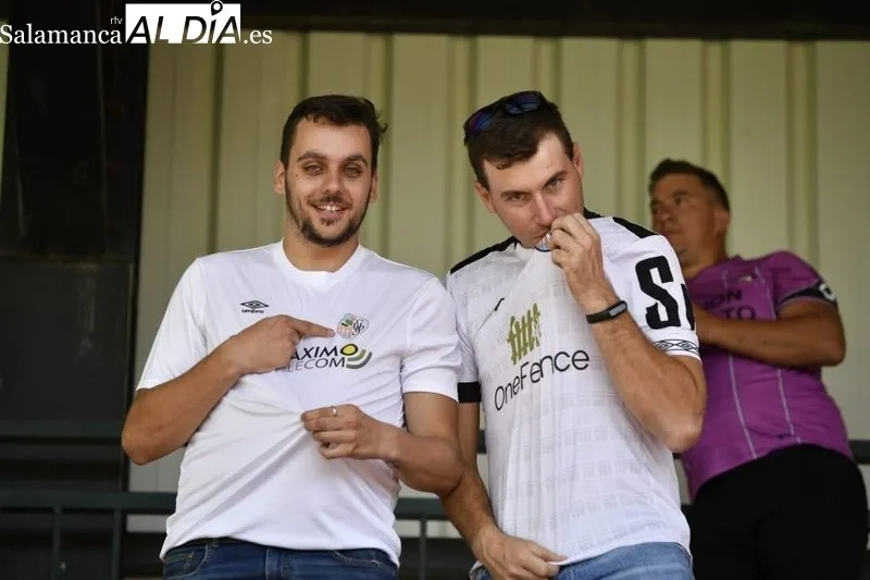 Foto 11 - El Salamanca UDS empieza a cumplir con el cartel de favorito y se estrena con goleada en Palencia (0-3)