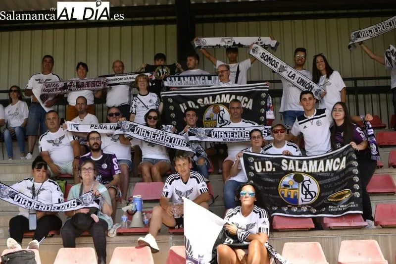 Foto 16 - El Salamanca UDS empieza a cumplir con el cartel de favorito y se estrena con goleada en Palencia (0-3)
